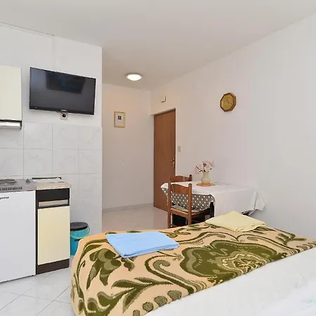 Apartment Fuer 2 Personen Ca 18 Qm In Rabac, Istrien Bucht Von